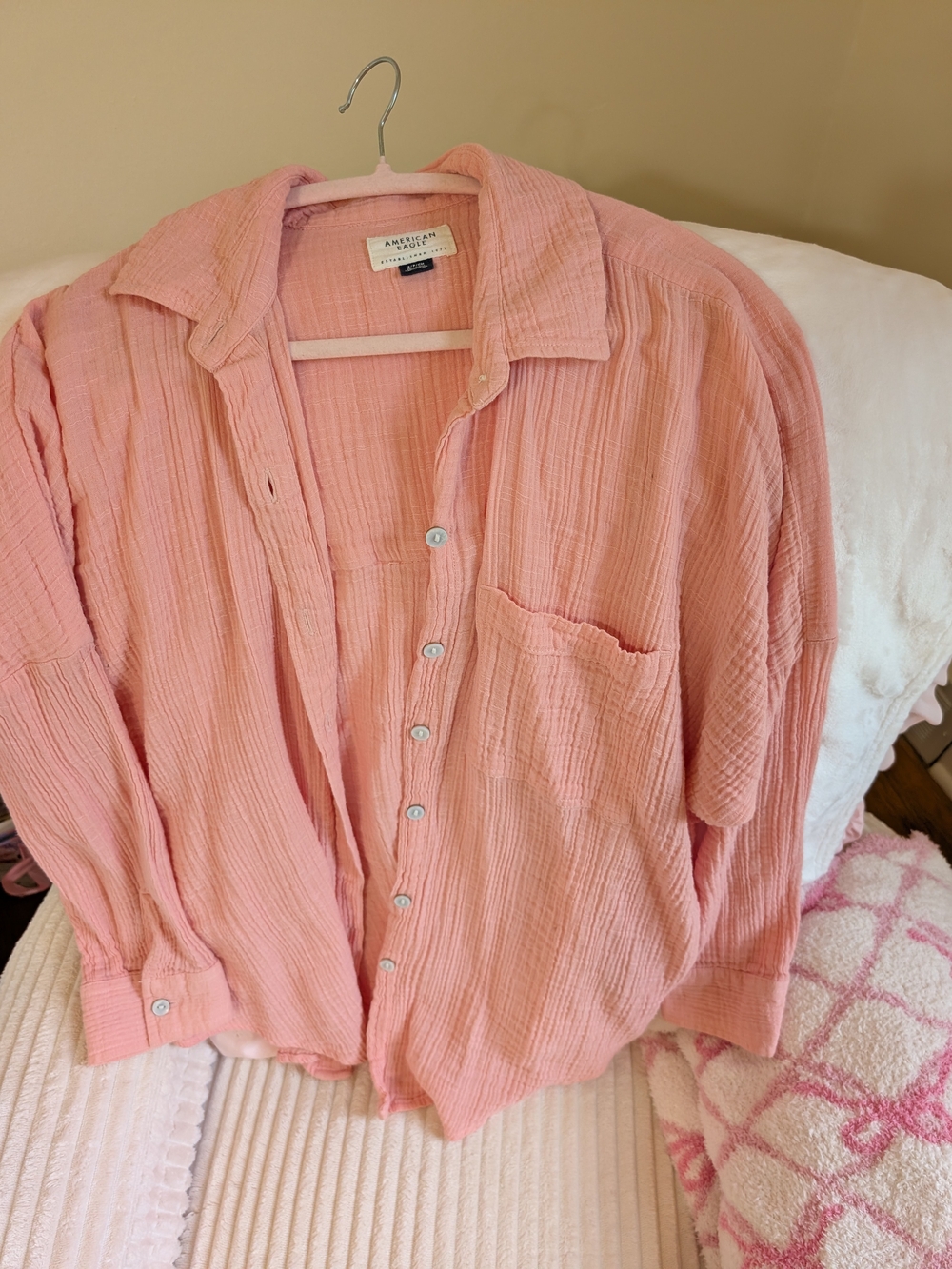 American Eagle Outfitters Men’s Pink Gauze Button-Down Shirt